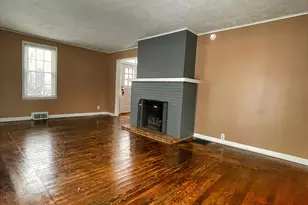 157 Orchard Ave, Battle Creek, MI 49017 - Photo 3