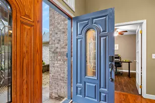 54880 Burlington Dr, Shelby Twp, MI 48315 - Photo 9