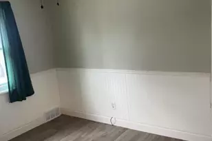 21442 Arrowhead St, Saint Clair Shores, MI 48082 - Photo 13