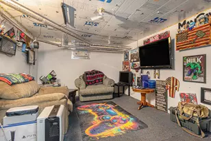 218 W Grove St, Greenville, MI 48838 - Photo 21