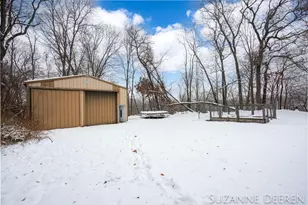 714 W State St, Belding, MI 48809 - Photo 25
