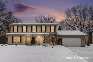 2826 Alger St SE, Grand Rapids, MI 49546 - Photo 23