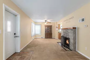 4304 Bond Ave, Holt, MI 48842 - Photo 5