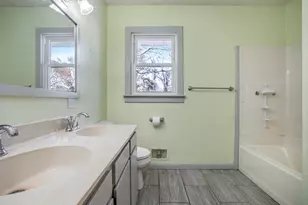 565 N Marshall Ave, Marshall, MI 49068 - Photo 13