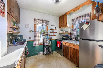 203 Island Avenue, Kalamazoo, MI 49004 - Photo 9