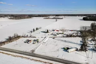 5740 N Coleman Rd, Coleman, MI 48618 - Photo 27