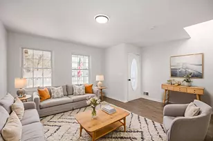 104 Logan St, Mount Clemens, MI 48043 - Photo 5