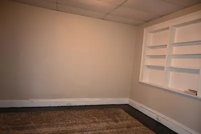 210 Amity Avenue, Muskegon, MI 49442 - Photo 9