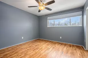 709 Garland Cir, Kalamazoo, MI 49008 - Photo 11