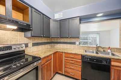 709 Garland Circle #A, Kalamazoo, MI 49008 - Photo 7