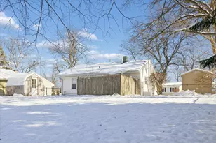 2902 Emerald Dr, Kalamazoo, MI 49001 - Photo 15