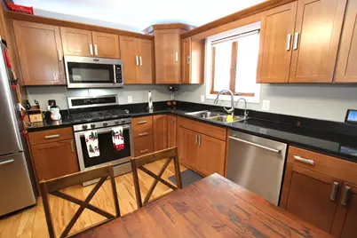 313 N Linden Avenue, Fremont, MI 49412 - Photo 3