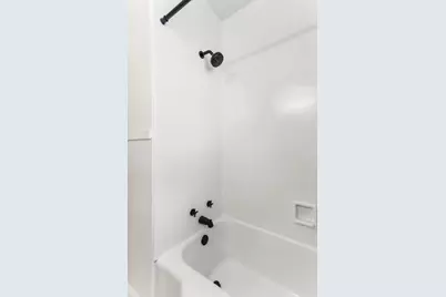 911 Napier Avenue, Saint Joseph, MI 49085 - Photo 31