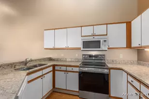 8510 Jasonville Ct SE, Caledonia, MI 49316 - Photo 11