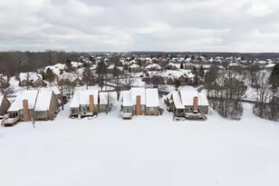 2222 Stonebridge Dr N, Ann Arbor, MI 48108 - Photo 53