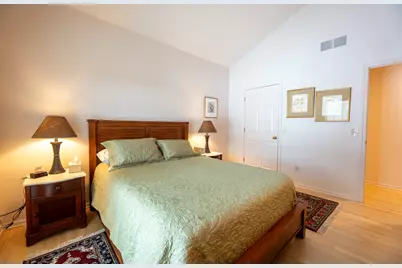 2222 Stonebridge Drive N, Ann Arbor, MI 48108 - Photo 31