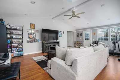 211 S St Joseph Avenue, Niles, MI 49120 - Photo 5