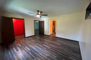 33067 School St, Dowagiac, MI 49047 - Photo 17