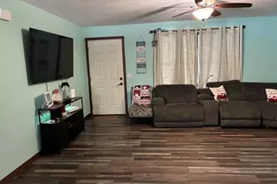 33067 School St, Dowagiac, MI 49047 - Photo 15