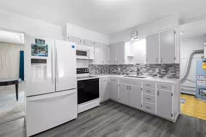 1110 Denway Drive, Kalamazoo, MI 49008 - Photo 11