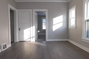 38 East Ave N, Battle Creek, MI 49017 - Photo 7