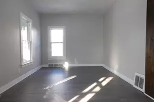 38 East Ave N, Battle Creek, MI 49017 - Photo 5