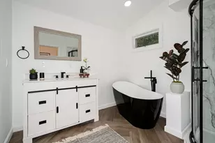 71599 State Line Rd, Edwardsburg, MI 49112 - Photo 11