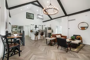 71599 State Line Rd, Edwardsburg, MI 49112 - Photo 5