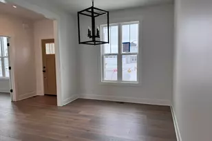 8288 Eagle Peak Dr, Jenison, MI 49428 - Photo 11