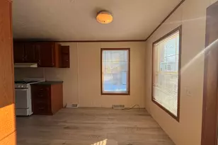 493 Richard St, Quincy, MI 49082 - Photo 11