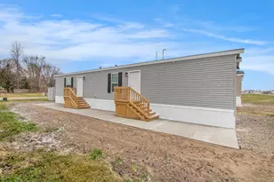 59733 Decatur Rd, Cassopolis, MI 49031 - Photo 1