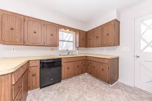 701 Michigan Ave, Monroe, MI 48162 - Photo 13