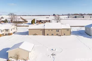 2521 Air Park Dr, Zeeland, MI 49464 - Photo 5