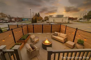 300 N 7th St, Grand Haven, MI 49417 - Photo 27