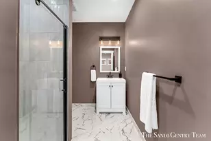 300 N 7th St, Grand Haven, MI 49417 - Photo 35