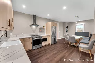 300 N 7th St, Grand Haven, MI 49417 - Photo 11
