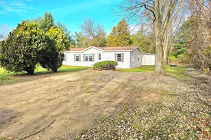 13122 Riverside Dr, Constantine, MI 49042 - Photo 3