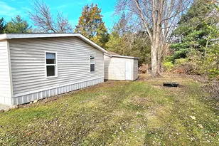 13122 Riverside Dr, Constantine, MI 49042 - Photo 5