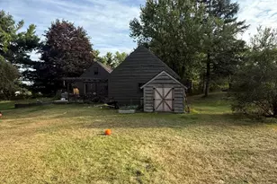 14750 Hilltop Dr, Cement City, MI 49233 - Photo 7