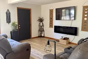 14750 Hilltop Dr, Cement City, MI 49233 - Photo 11