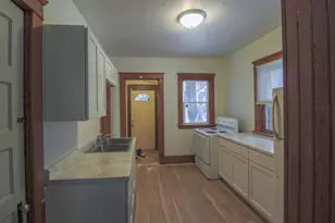 94 Cliff St, Battle Creek, MI 49014 - Photo 5