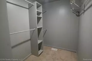 743 Hollister St, Pontiac, MI 48340 - Photo 7