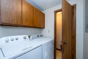 12843 S Wolcott Ave, Sawyer, MI 49125 - Photo 9