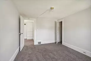 619 N State St, Jackson, MI 49202 - Photo 33