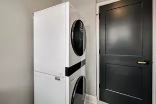 2431 Lothrop St, Detroit, MI 48206 - Photo 19