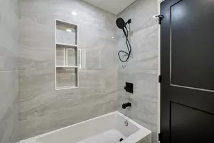 2431 Lothrop St, Detroit, MI 48206 - Photo 31