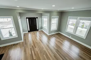 2431 Lothrop St, Detroit, MI 48206 - Photo 27
