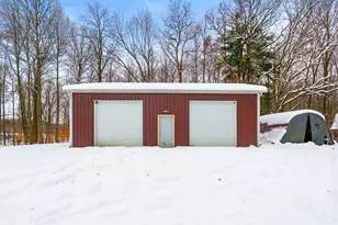 706 26th St, Allegan, MI 49010 - Photo 27