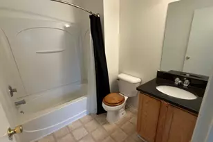 15602 Stone Crossing Dr, Southfield, MI 48075 - Photo 11