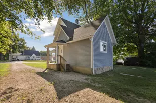 115 N 2nd St, Marion City, MI 48811 - Photo 37